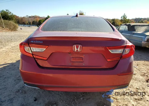2018 Honda Accord Ex z USA, uszkodzony, nr VIN 1HGCV1F40JA237020